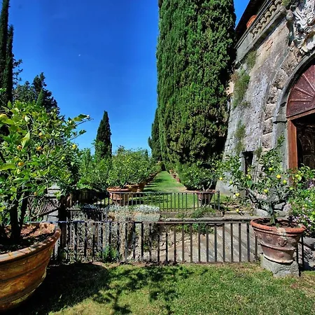 Apartamento Montegufoni Sleeps 4 T241463 *