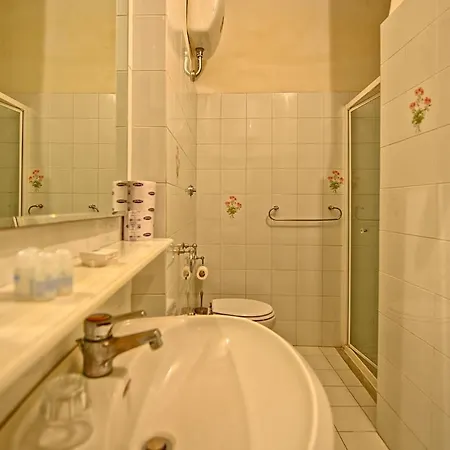 Montegufoni Sleeps 4 T241463
