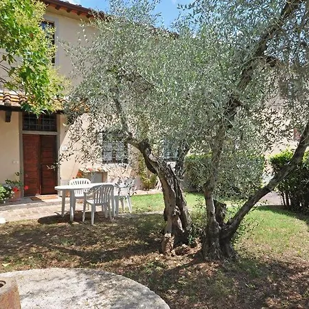 Montegufoni Sleeps 4 T241463 Apartamento